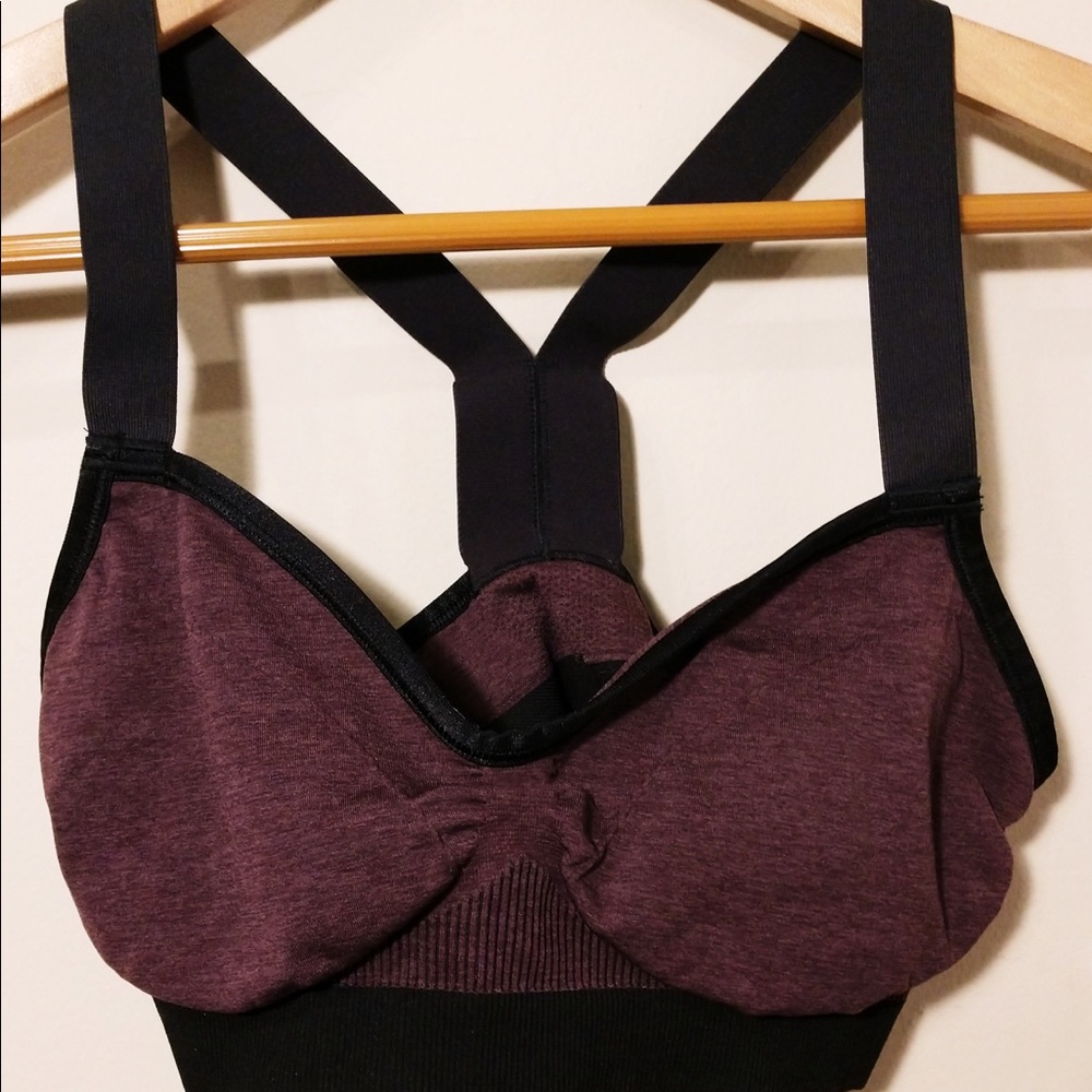 Lulu lemon bra